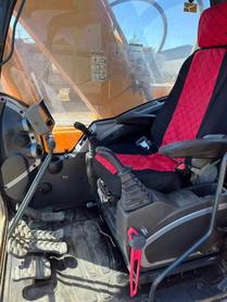 Buy Hyundai R225-7 Used Excavator / 9 Buy Hyundai R225-7 Used Excavator / 9