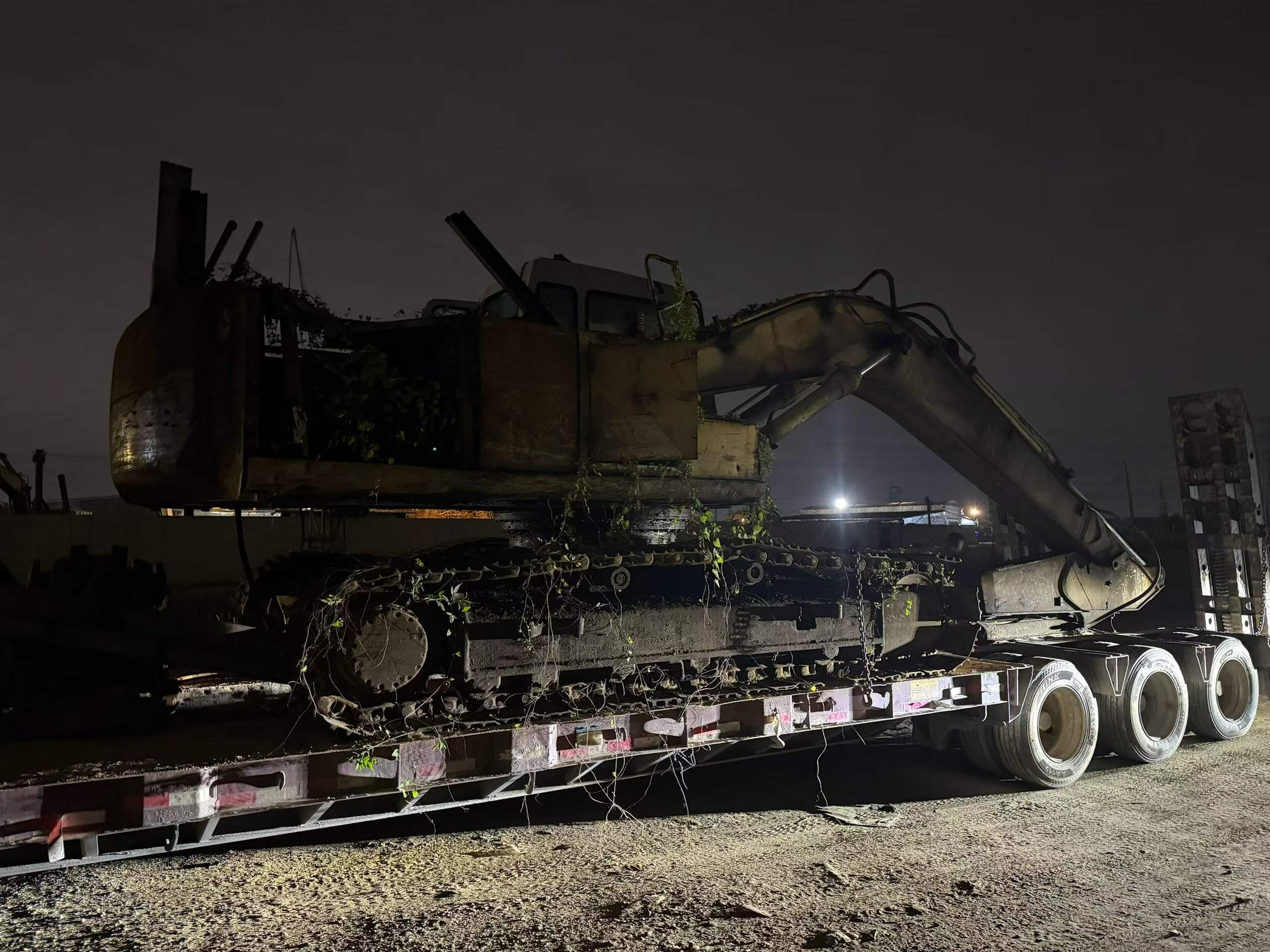 Buy Sumitomo SH200 Used Excavator / 3