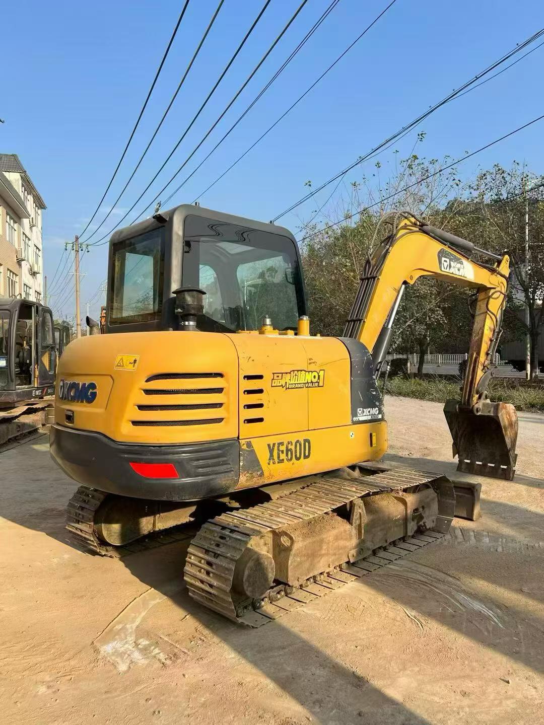 Buy XCMG XE60 Used Excavator / 3
