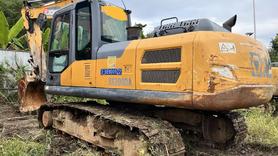 Buy XCMG XE200 Used Excavator / 4 Buy XCMG XE200 Used Excavator / 4