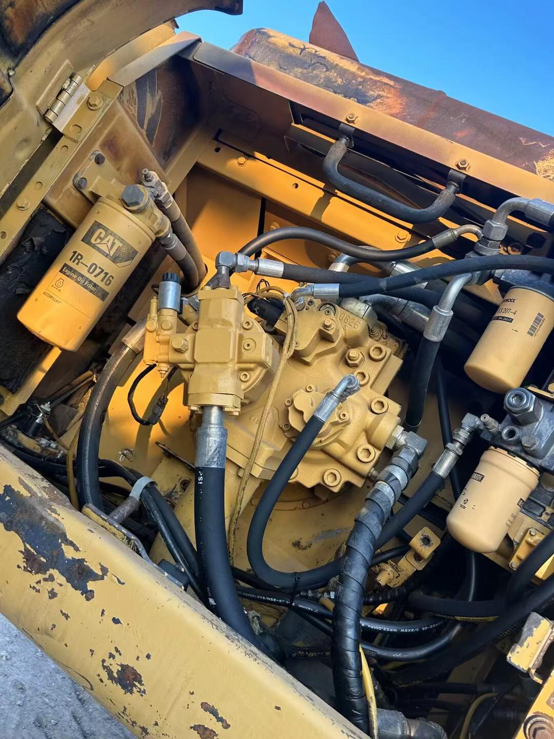 Buy Caterpillar 330B Used Excavator / 7
