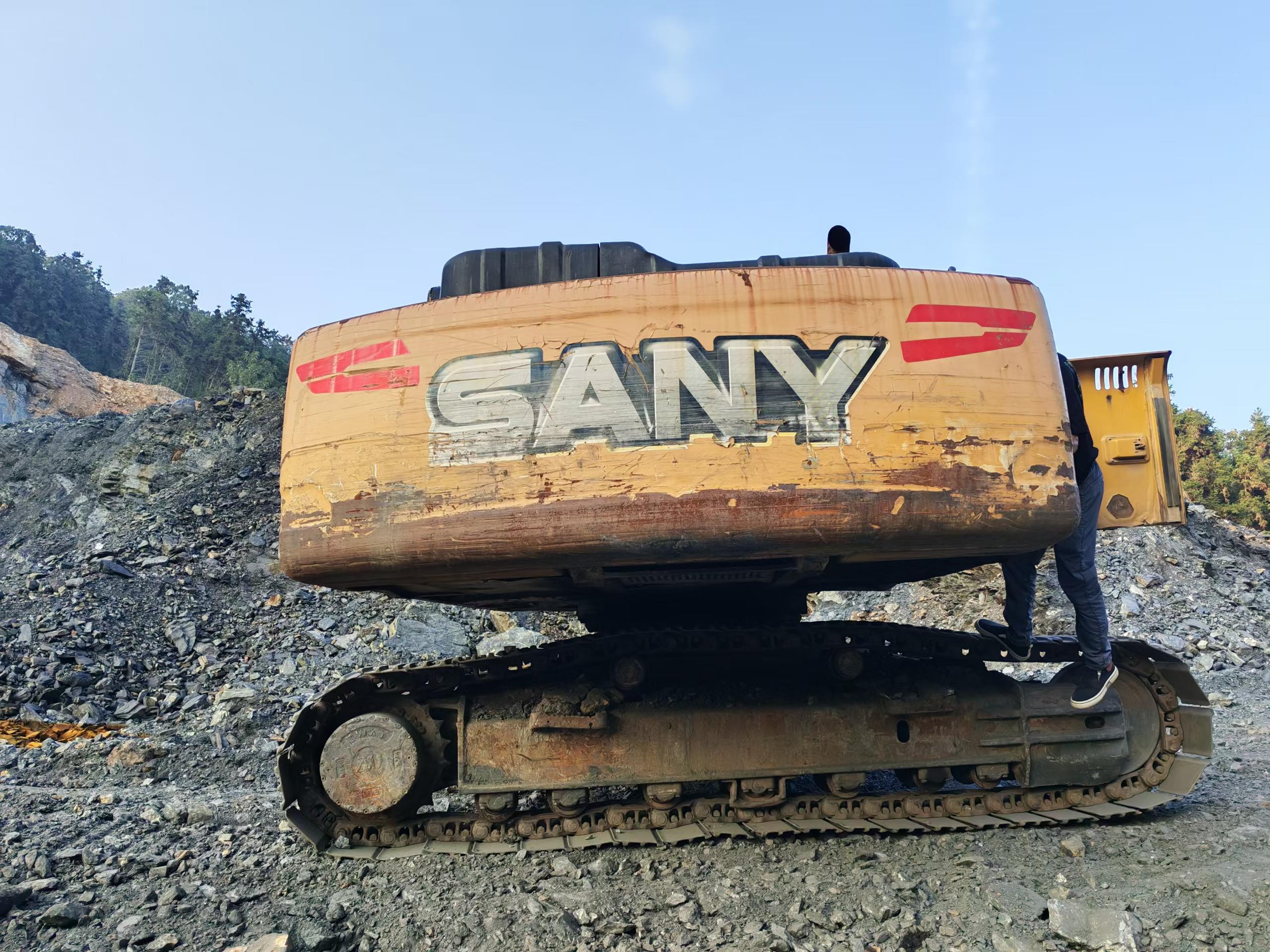Buy Sany SY195C Used Excavator / 1