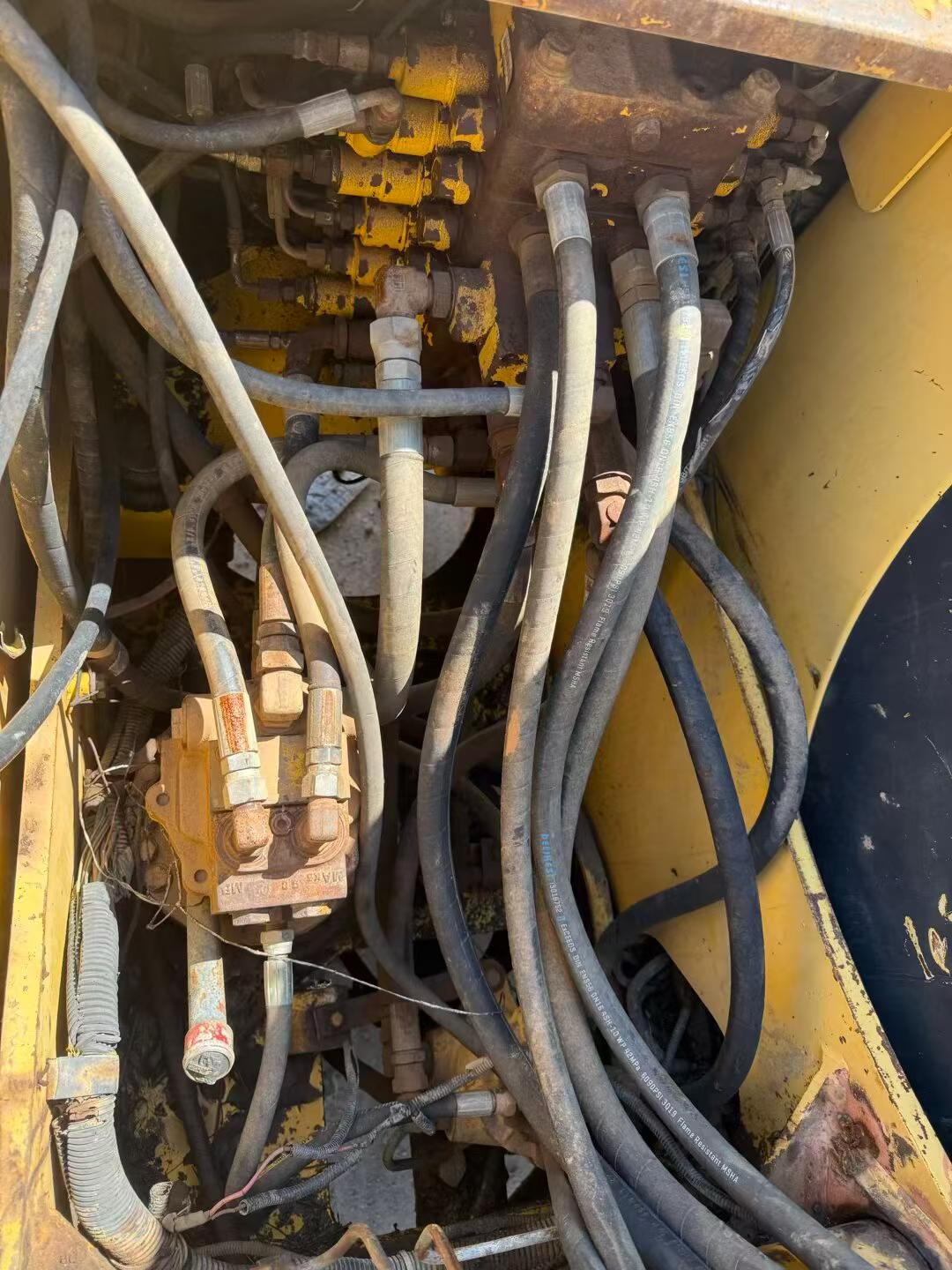 Buy Komatsu PC120-6E Used Excavator / 5 Buy Komatsu PC120-6E Used Excavator / 5