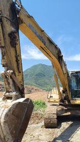 Buy Komatsu PC200-7 Used Excavator / 2 Buy Komatsu PC200-7 Used Excavator / 2