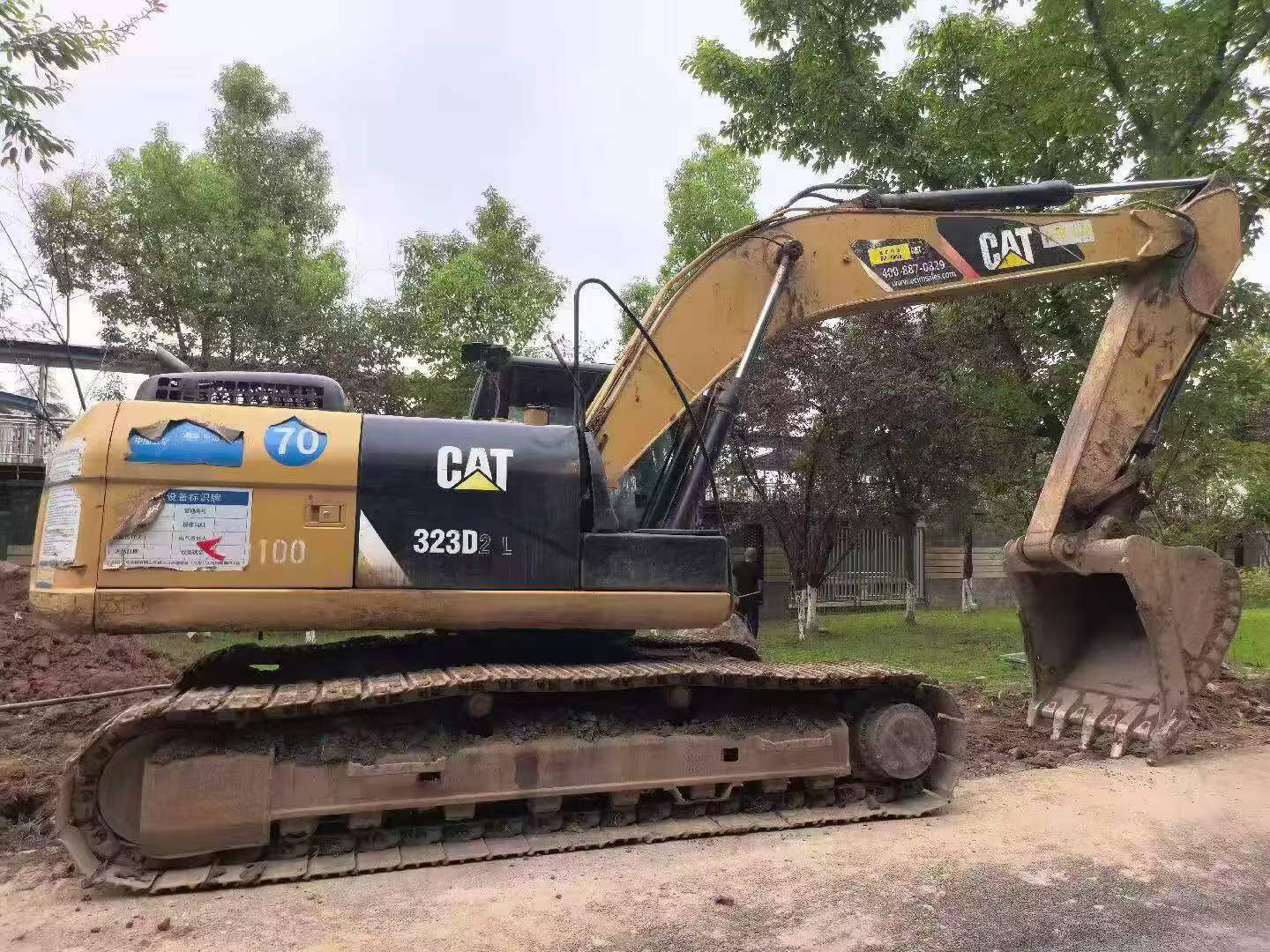 Buy Caterpillar 323 Used Excavator / 3