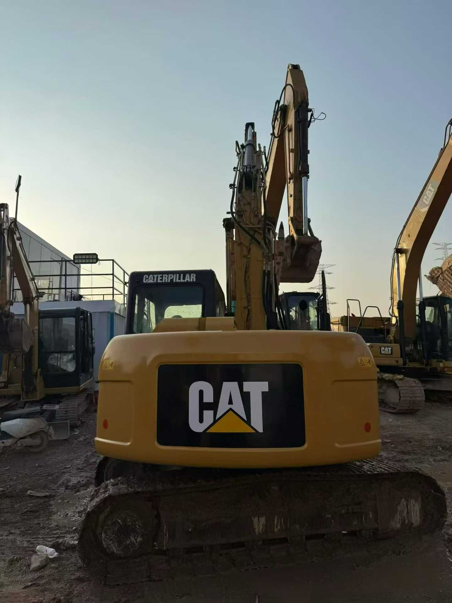 Buy Caterpillar 311D Used Excavator / 5 Buy Caterpillar 311D Used Excavator / 5