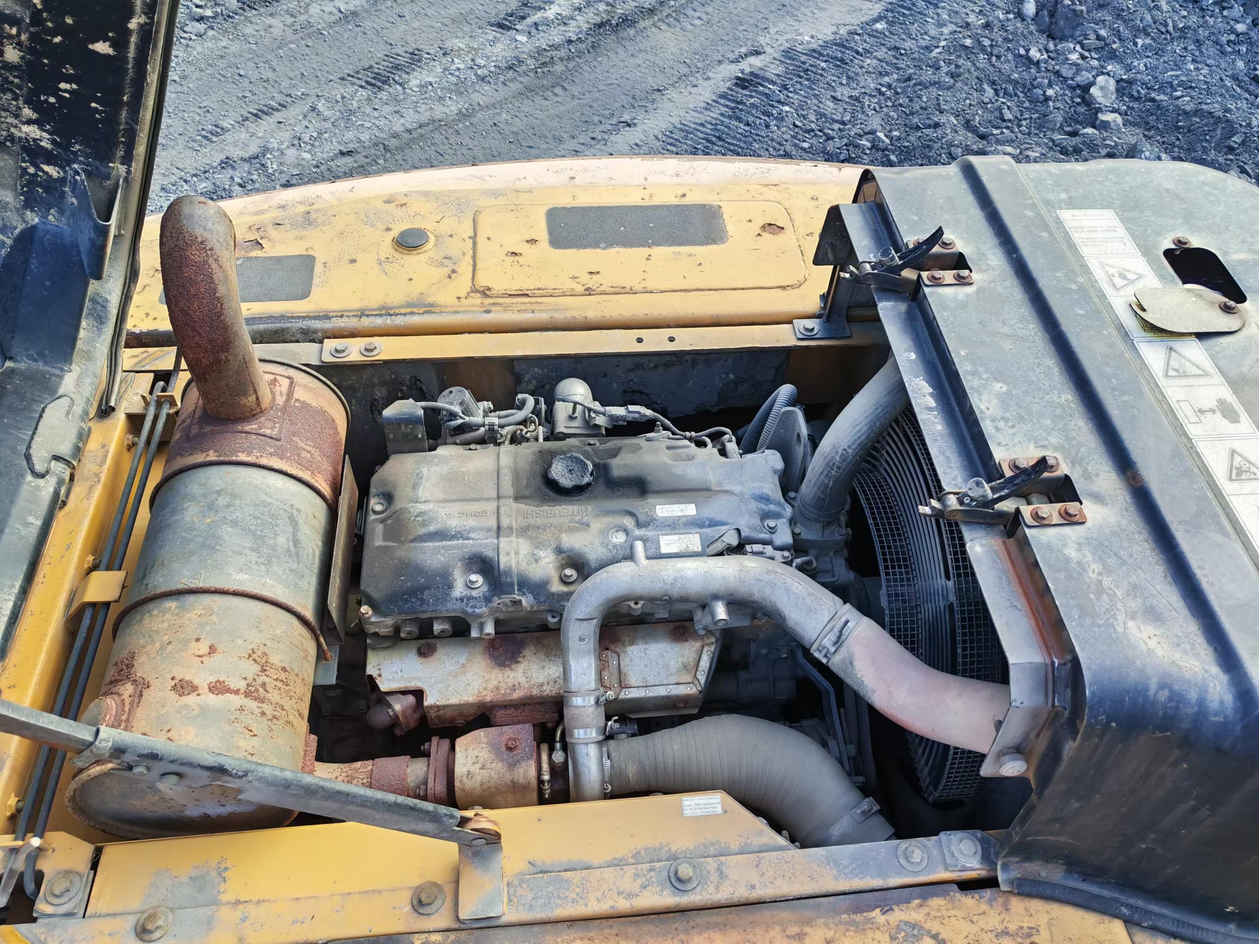 Buy Sany SY195C Used Excavator / 8 Buy Sany SY195C Used Excavator / 8