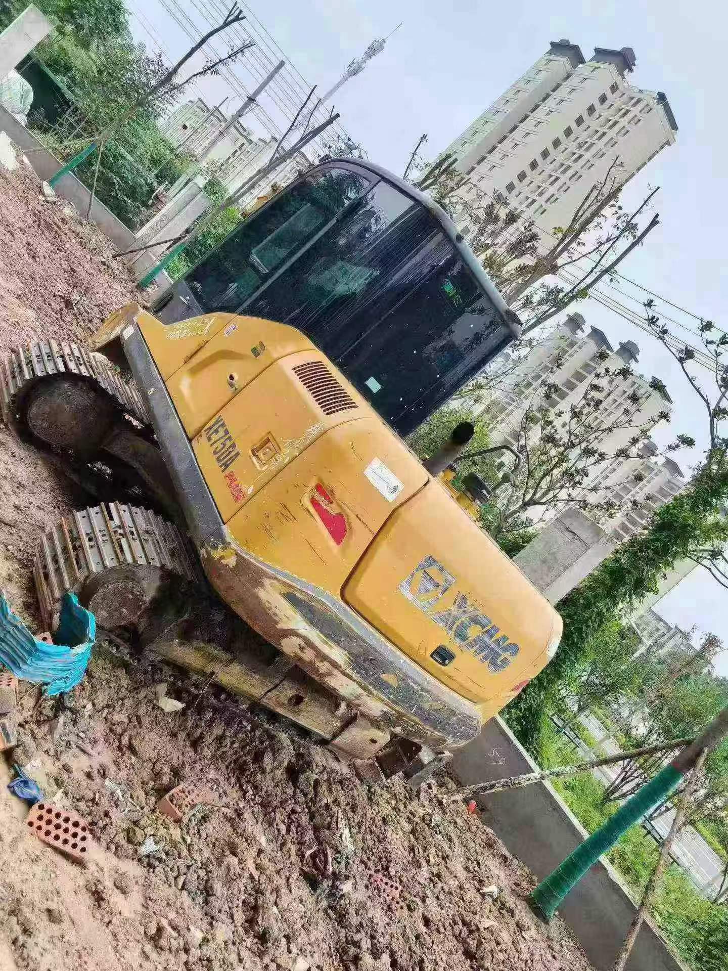 Buy XCMG XE75C Used Excavator / 3 Buy XCMG XE75C Used Excavator / 3
