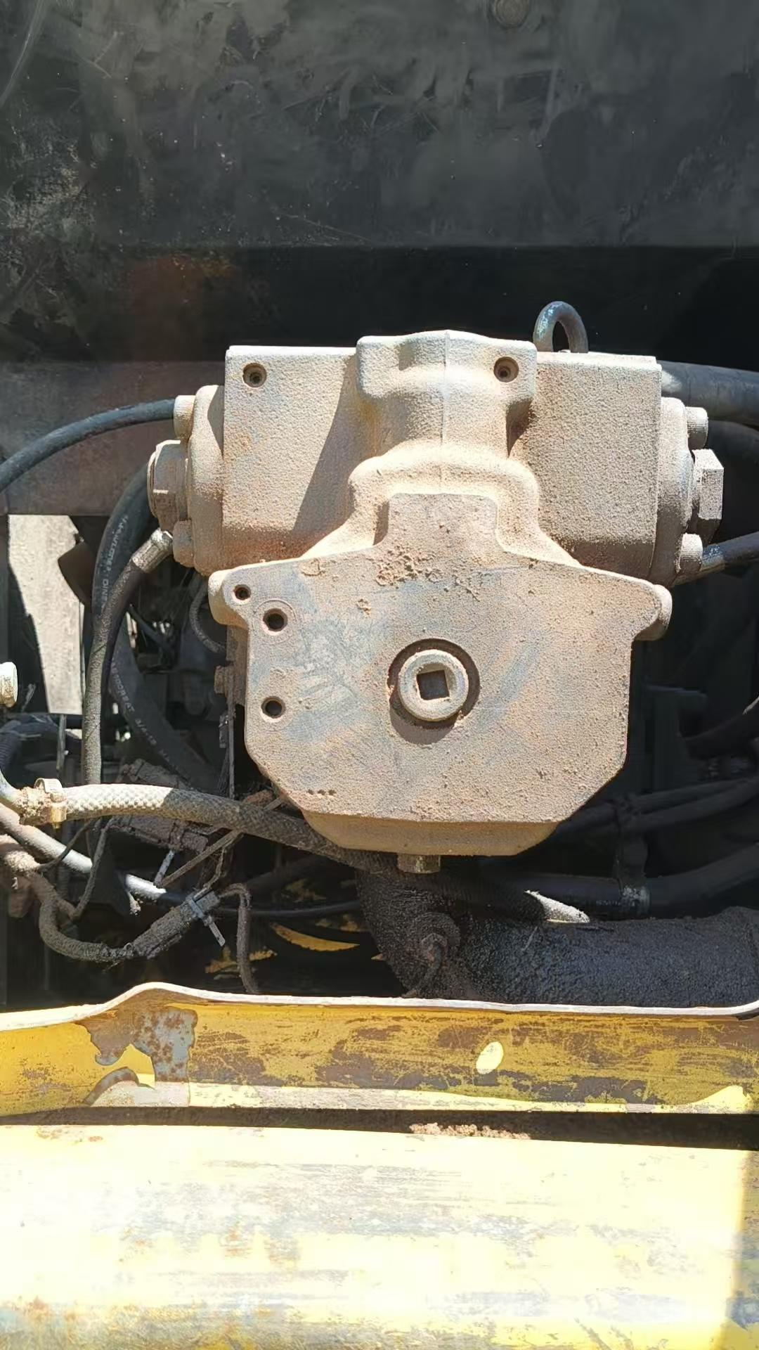 Buy Komatsu PC200-7 Used Excavator / 6 Buy Komatsu PC200-7 Used Excavator / 6
