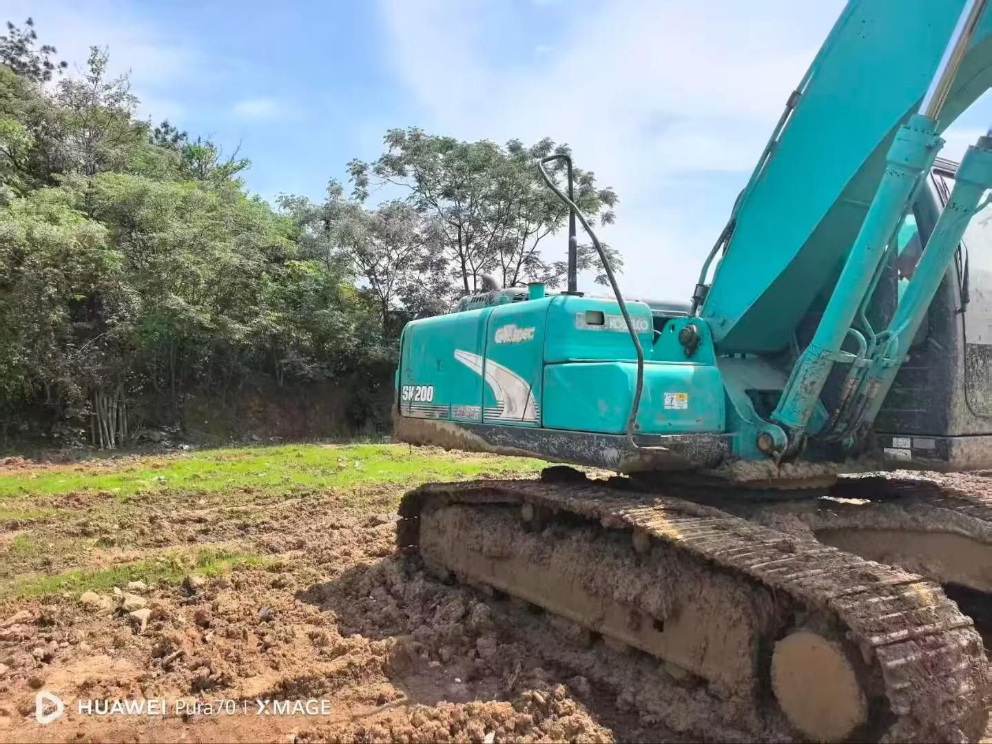 Buy Kobelco SK2008 Used Excavator / 4 Buy Kobelco SK2008 Used Excavator / 4
