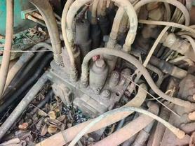 Buy Kobelco SK210-6 Used Excavator / 4 Buy Kobelco SK210-6 Used Excavator / 4
