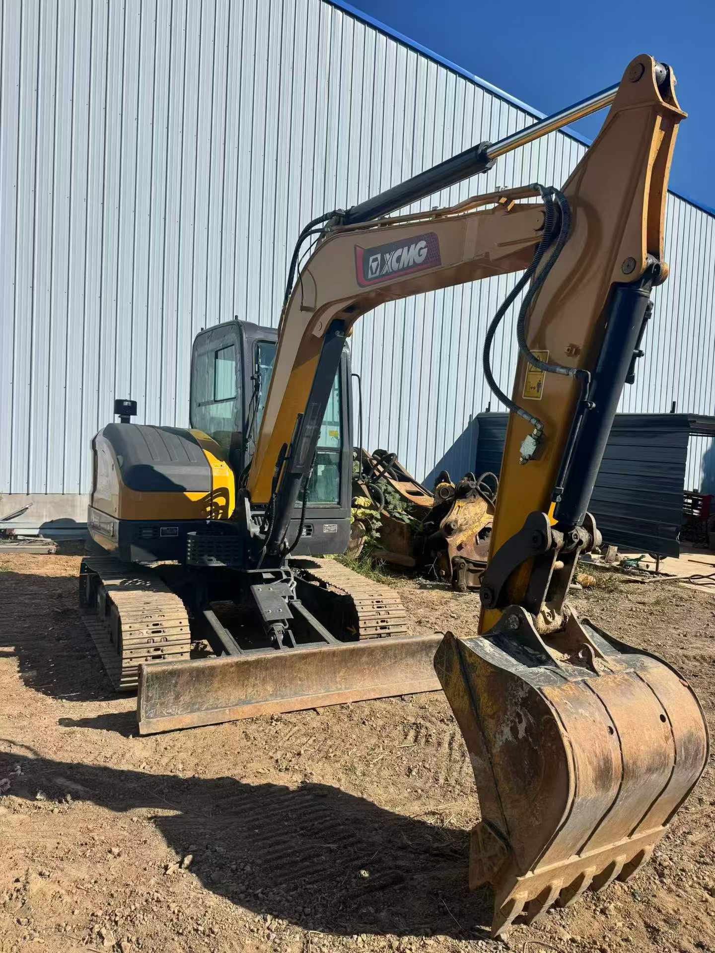 Buy XCMG XE60 Used Excavator / 2