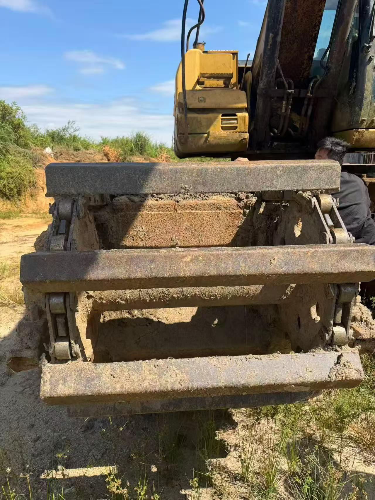 Buy Caterpillar M315 Used Excavator / 8 Buy Caterpillar M315 Used Excavator / 8