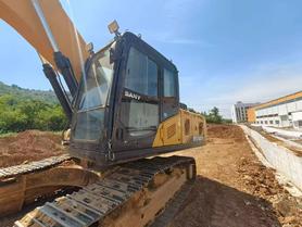 Buy Sany SY205C Used Excavator / 8 Buy Sany SY205C Used Excavator / 8