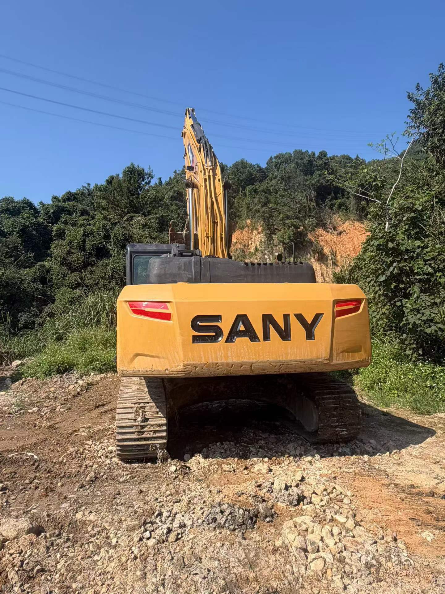 Buy Sany SY245H Used Excavator / 5 Buy Sany SY245H Used Excavator / 5
