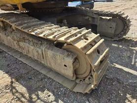 Buy Komatsu WA500-3 Used Excavator / 3 Buy Komatsu WA500-3 Used Excavator / 3