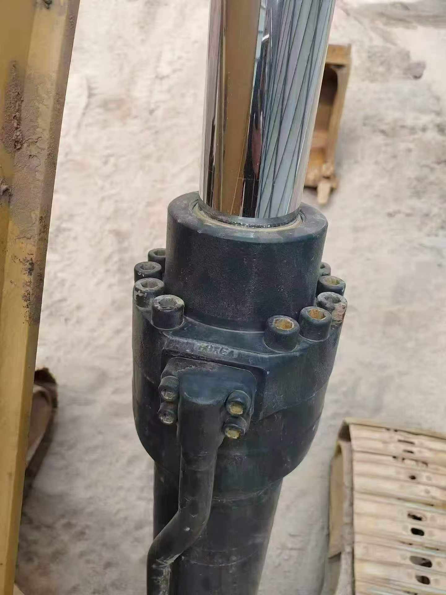 Buy Sany SY245H Used Excavator / 5 Buy Sany SY245H Used Excavator / 5