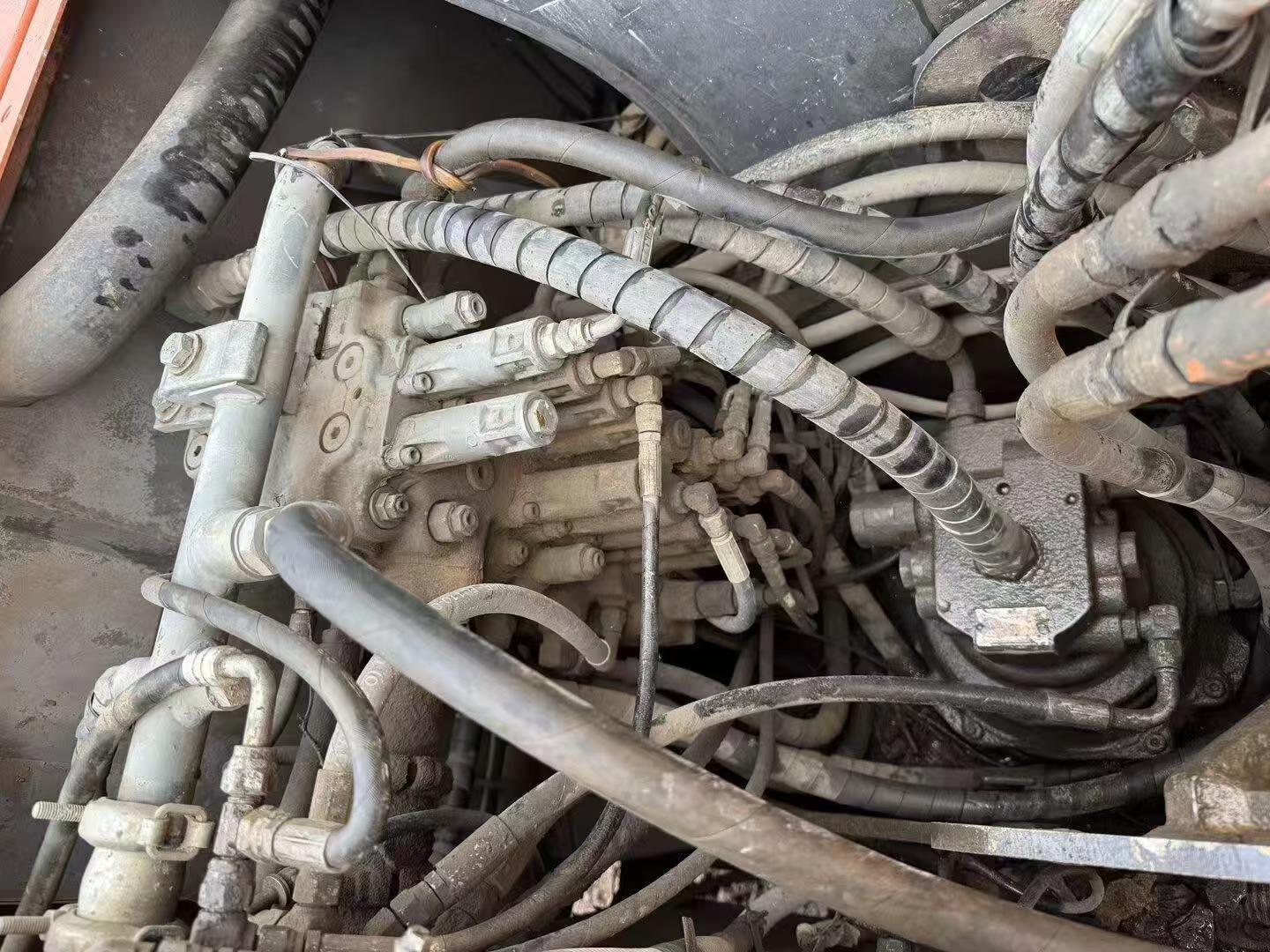 Buy Hitachi ZX70-5A Used Excavator / 2 Buy Hitachi ZX70-5A Used Excavator / 2