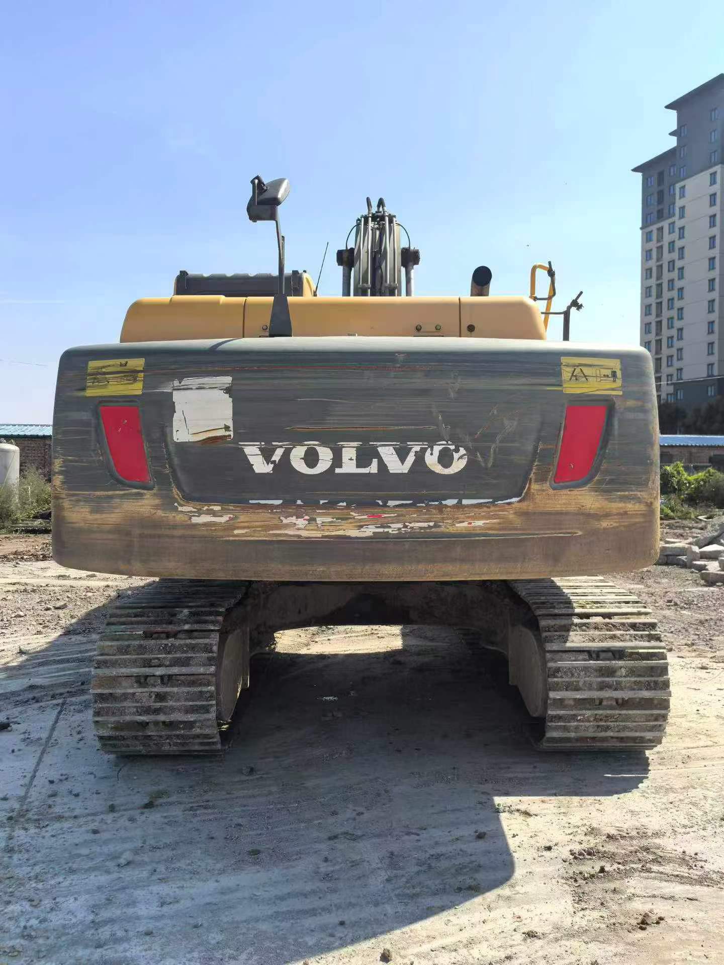 Buy Volvo EC210B Used Excavator / 3