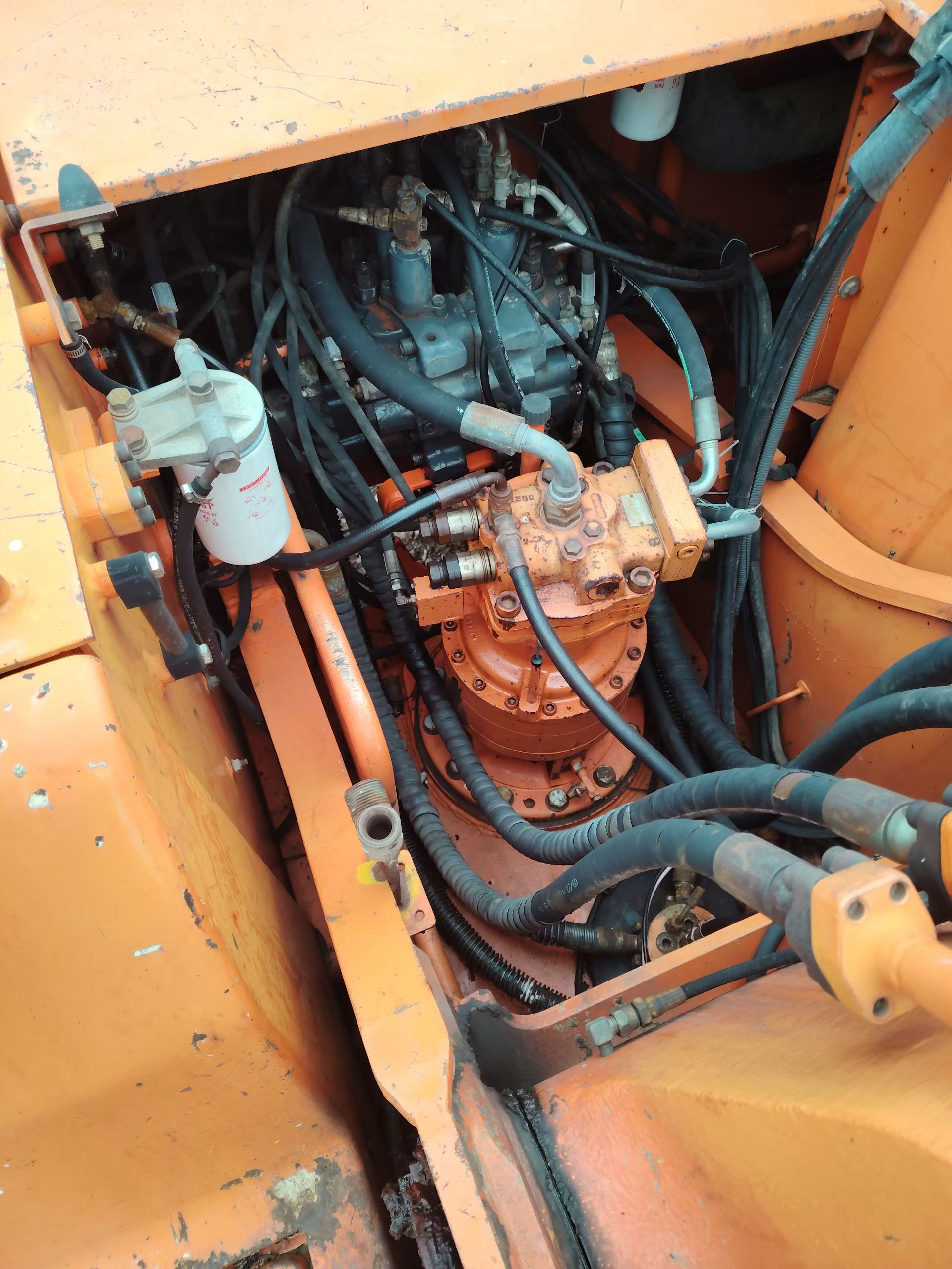 Buy Doosan DH215-7 Used Excavator / 8 Buy Doosan DH215-7 Used Excavator / 8