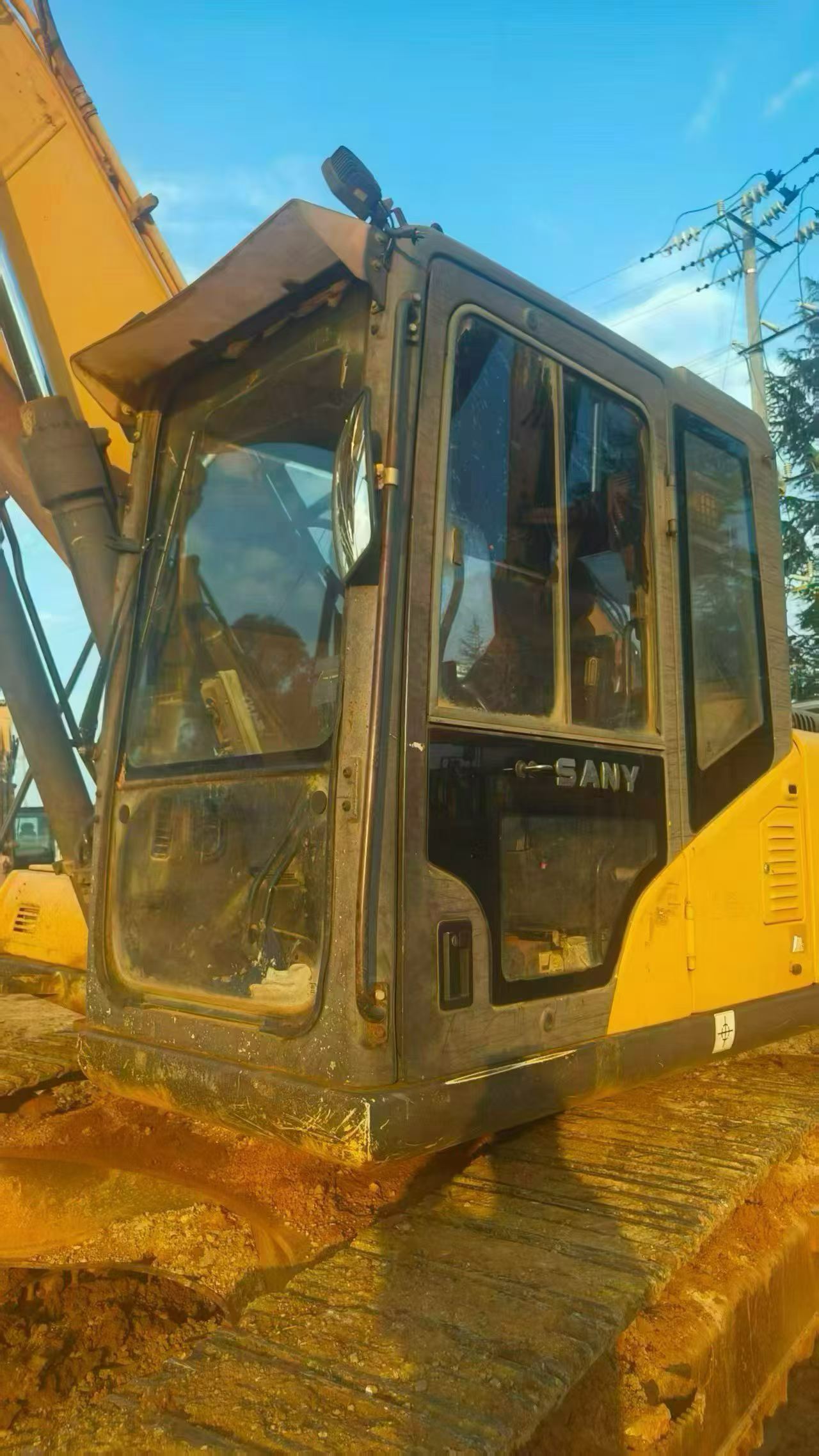 Buy Sany SY215C-8 Used Excavator / 8