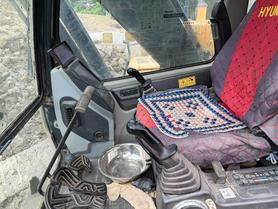 Buy Hyundai R215VS Used Excavator / 9 Buy Hyundai R215VS Used Excavator / 9