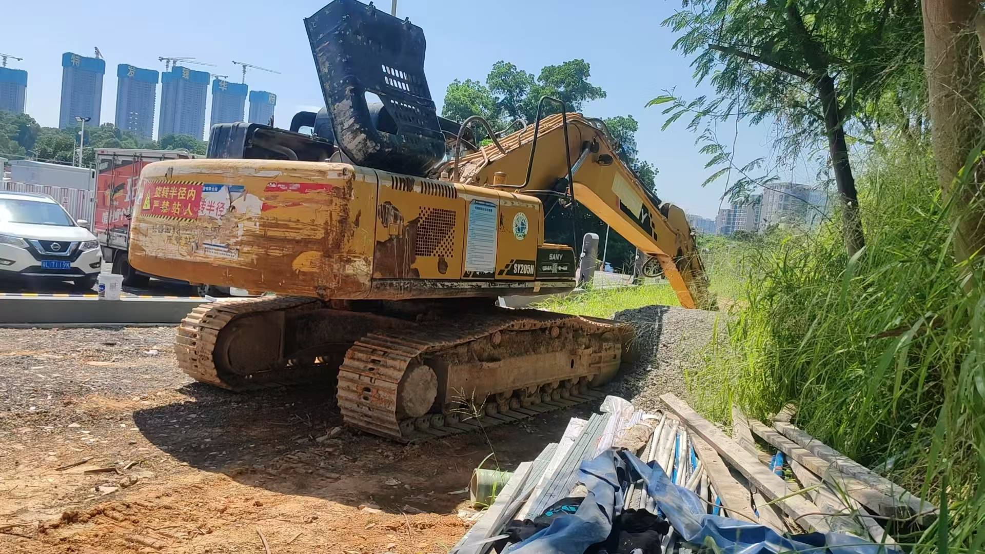 Buy Sany SY205C Used Excavator / 1