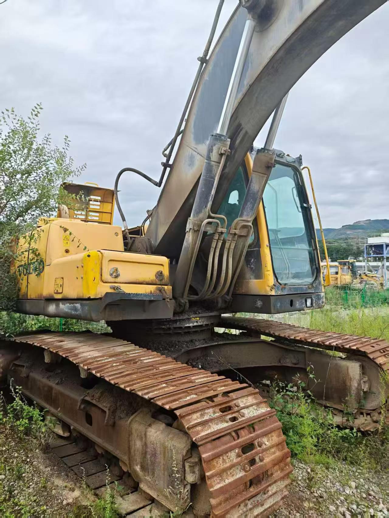 Buy Volvo EC210B Used Excavator / 5