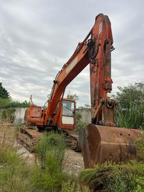 Buy Doosan DH220-7 Used Excavator / 7 Buy Doosan DH220-7 Used Excavator / 7