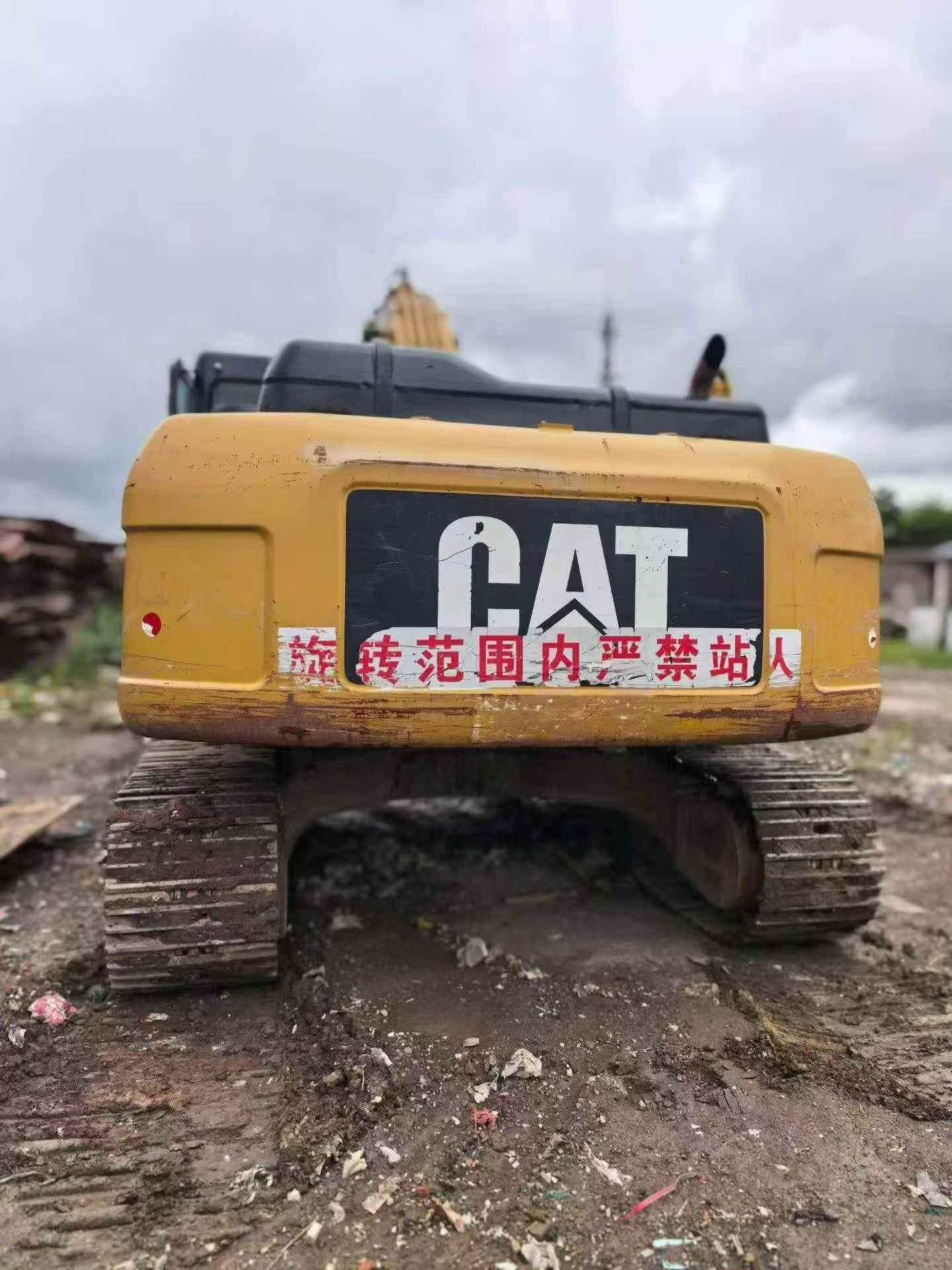Buy Caterpillar 326DL Used Excavator / 1