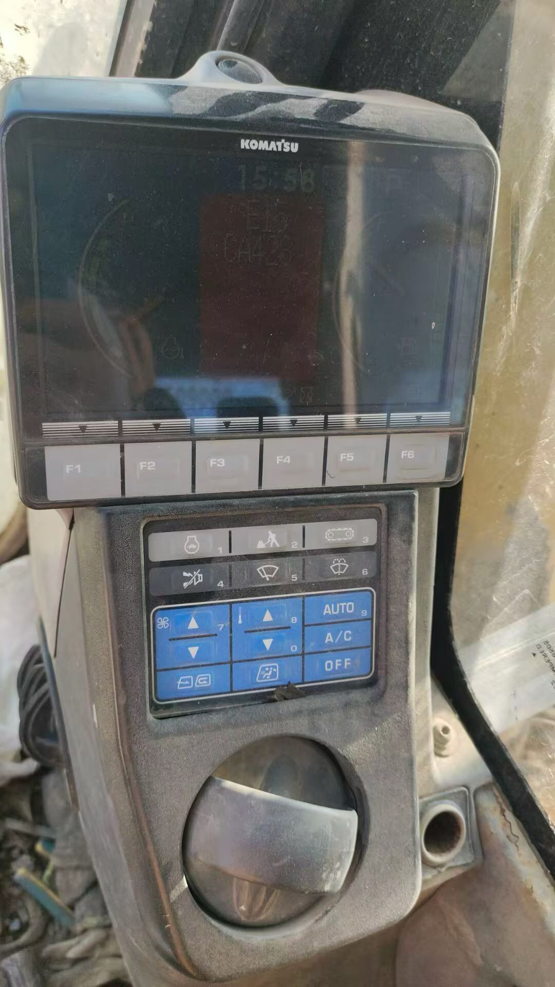 Buy Komatsu PC200-8 Used Excavator / 3 Buy Komatsu PC200-8 Used Excavator / 3