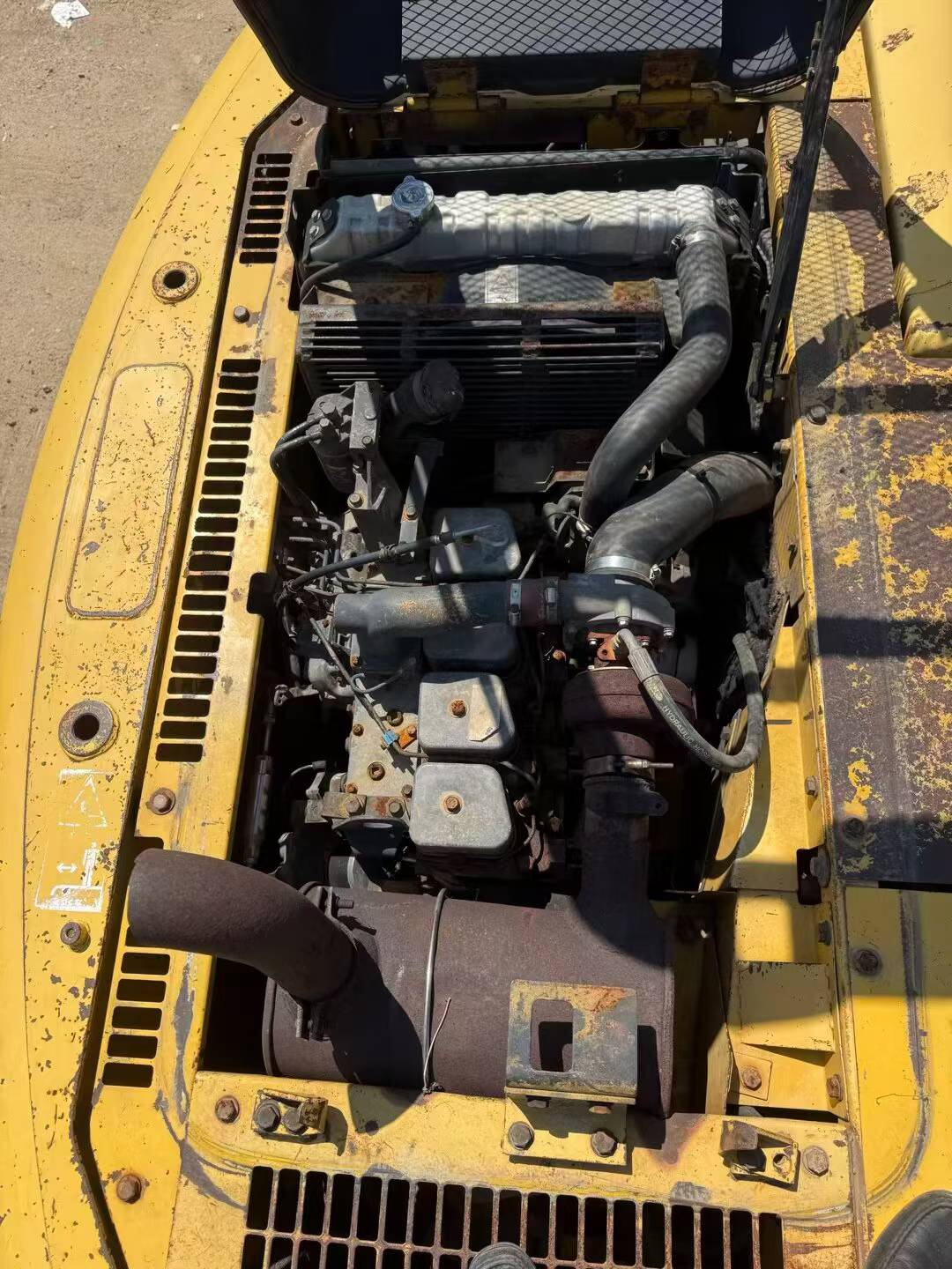 Buy Komatsu PC120-6E Used Excavator / 6 Buy Komatsu PC120-6E Used Excavator / 6