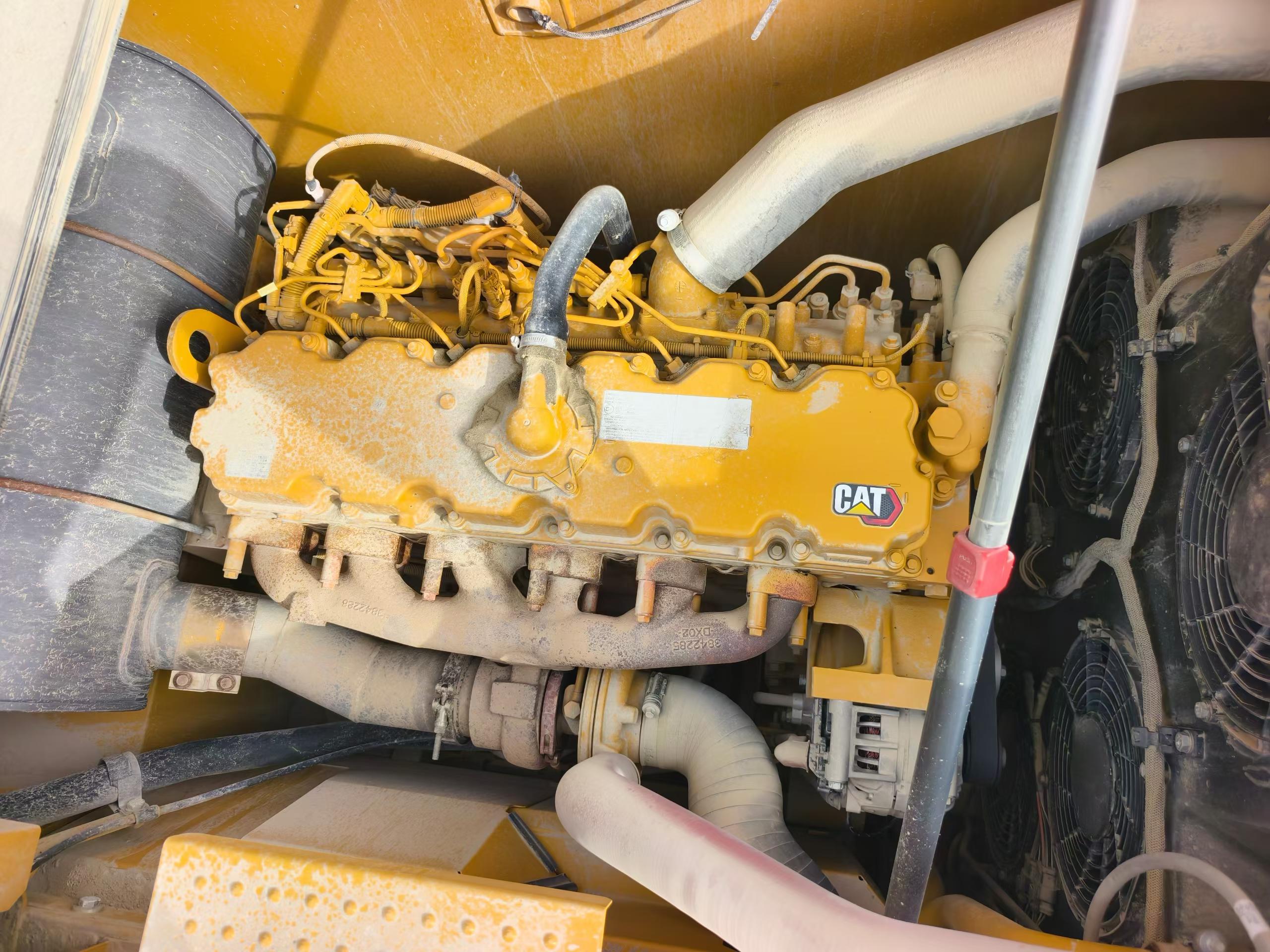 Buy Caterpillar 323 Used Loader / 2