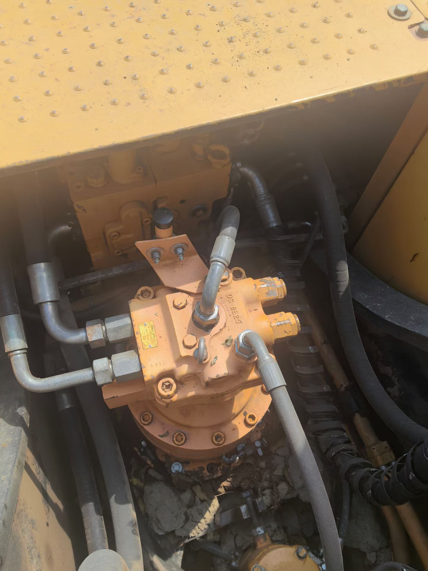 Buy Sany SY215C Used Excavator / 4