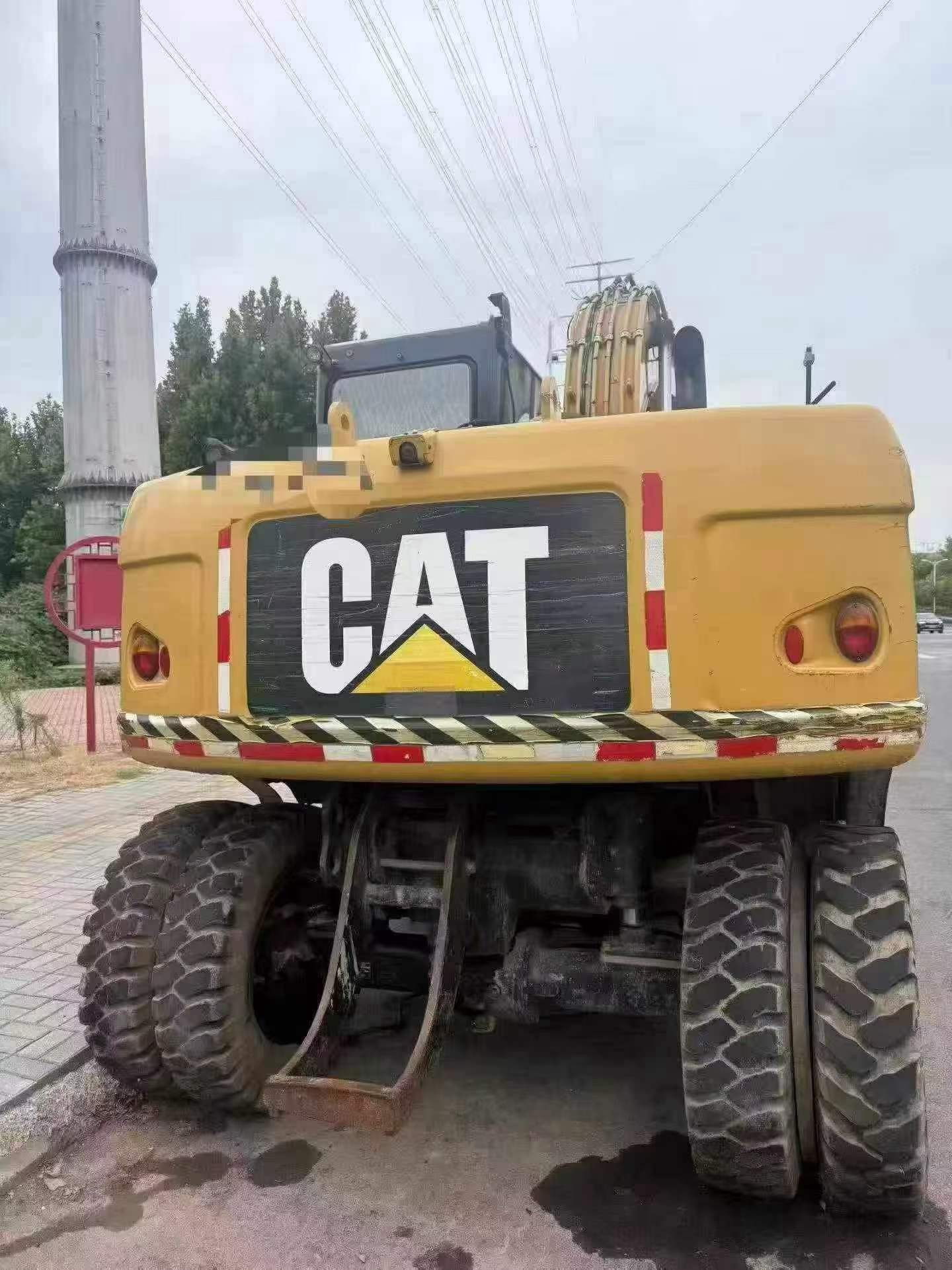 Buy Caterpillar CT150-8 Used Excavator / 3 Buy Caterpillar CT150-8 Used Excavator / 3