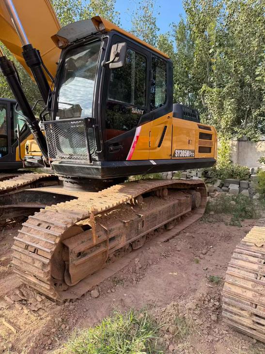 Buy Sany SY305C Used Excavator / 1