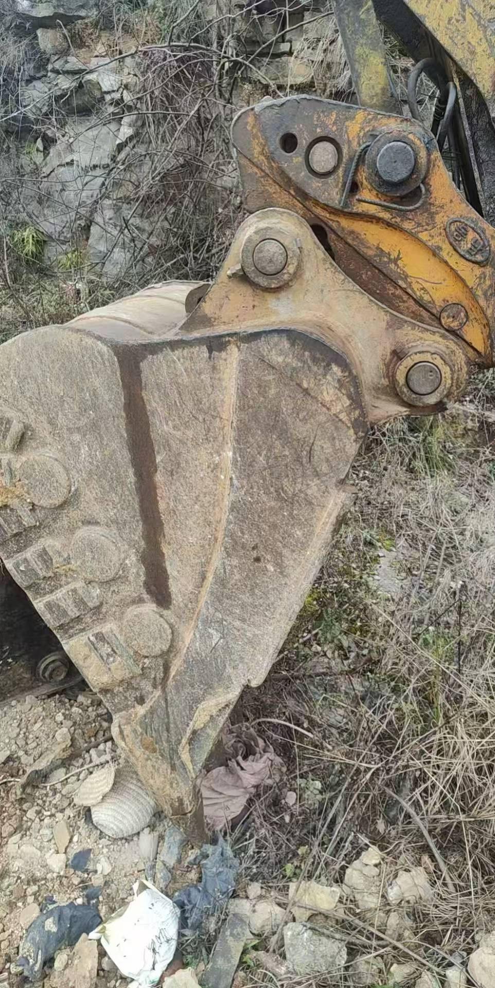 Buy Caterpillar 320D Used Excavator / 7