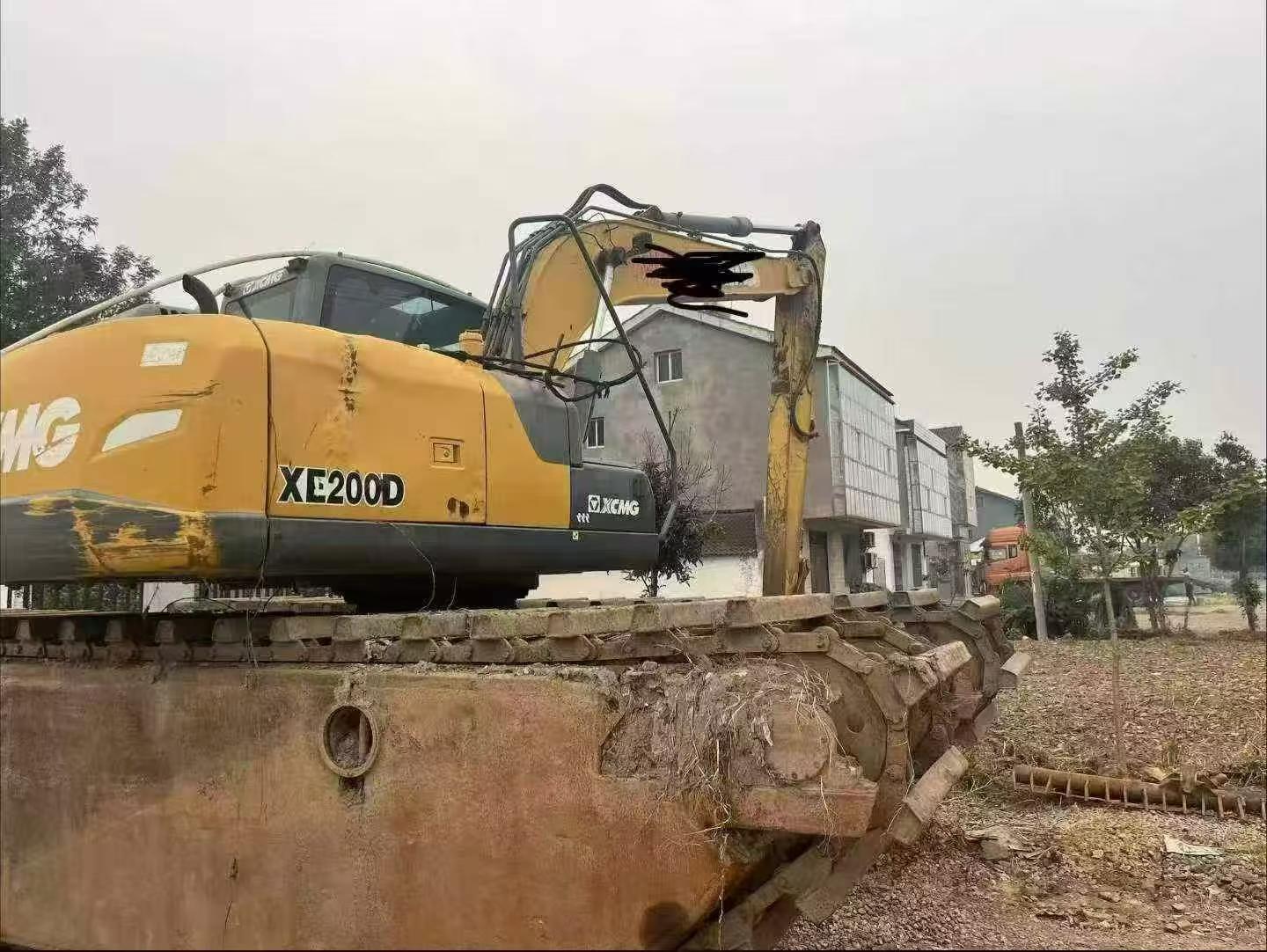Buy XCMG XE135B Used Excavator / 1