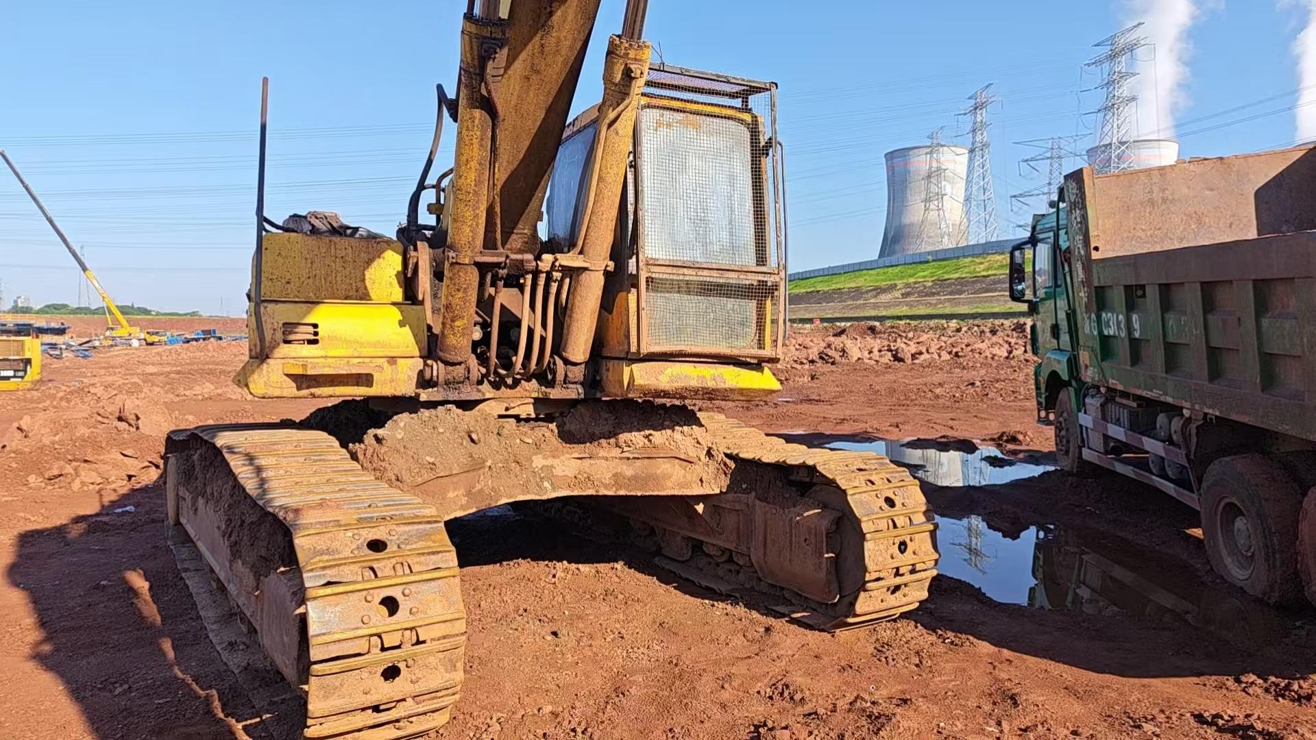 Compre Excavadora Komatsu PC450-7 Usada / 5
