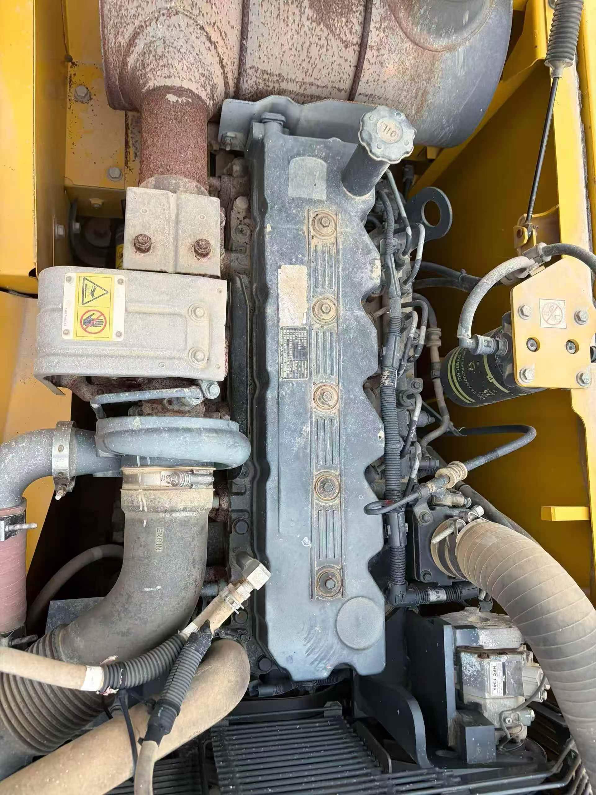 Buy Komatsu PC200-8 Used Excavator / 8