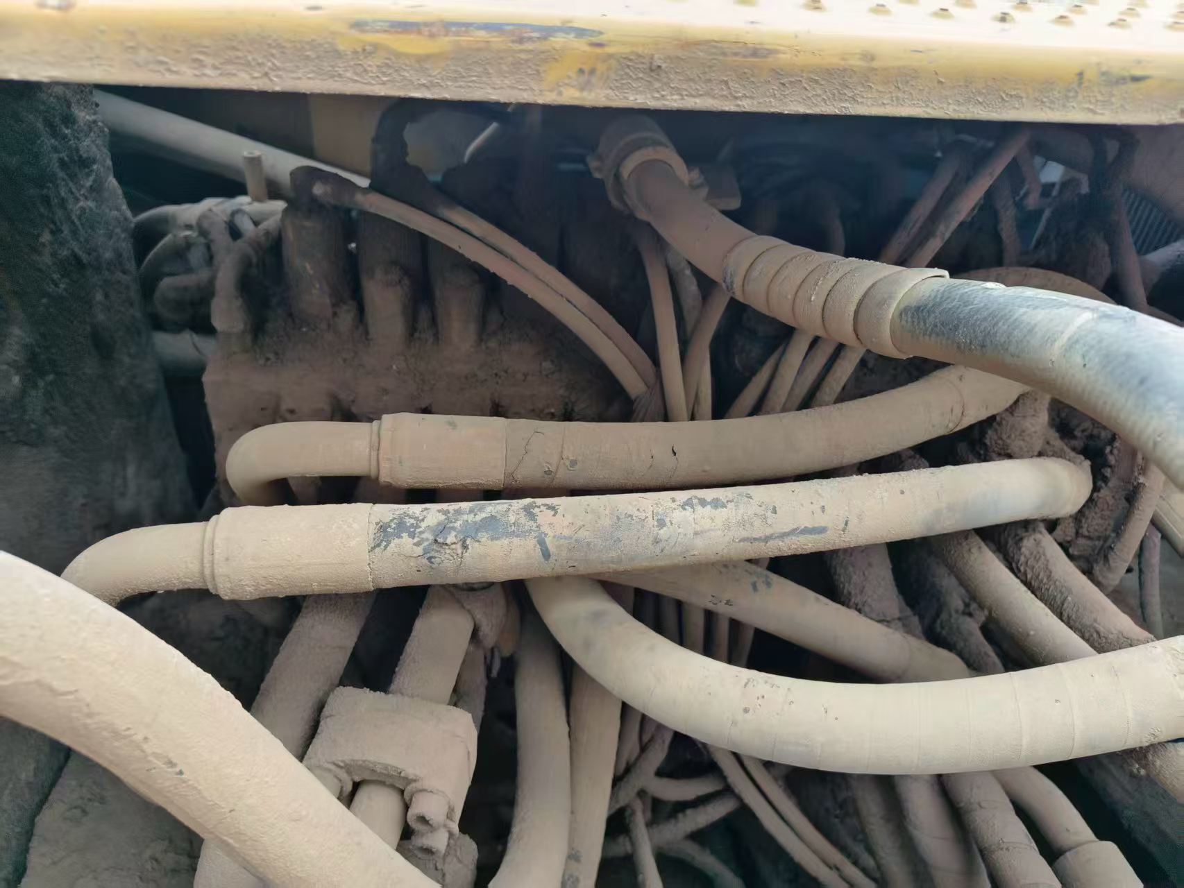 شراء حفارة Caterpillar 336E مستعملة / 9
