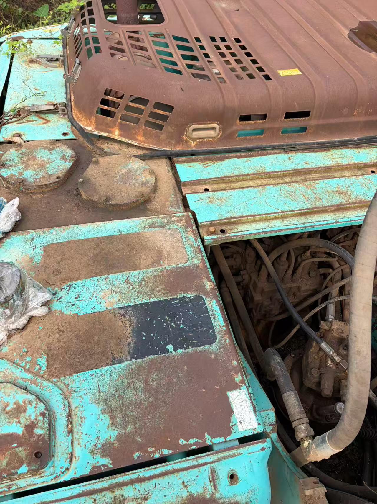 Buy Kobelco SK200-8 Used Excavator / 5