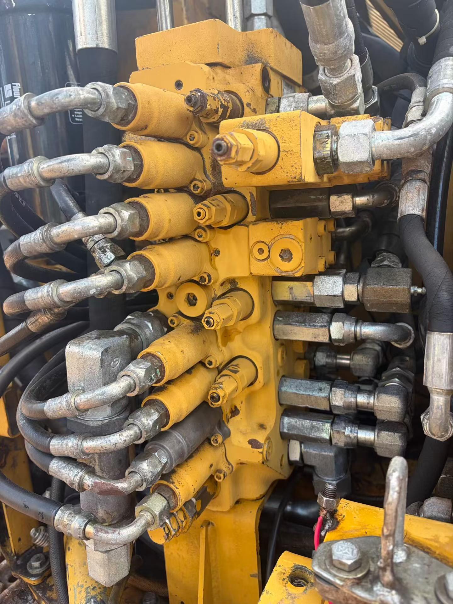 Compre Excavadora Caterpillar 308D Usada / 7