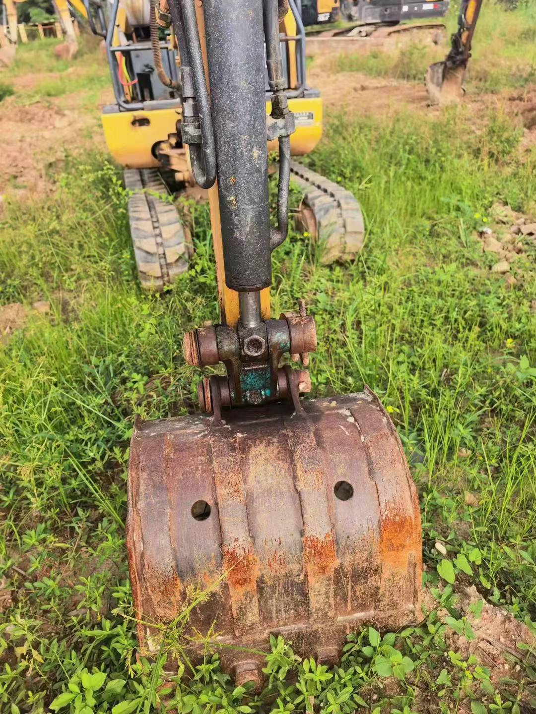 Buy XCMG XE17U Used Excavator / 3 Buy XCMG XE17U Used Excavator / 3