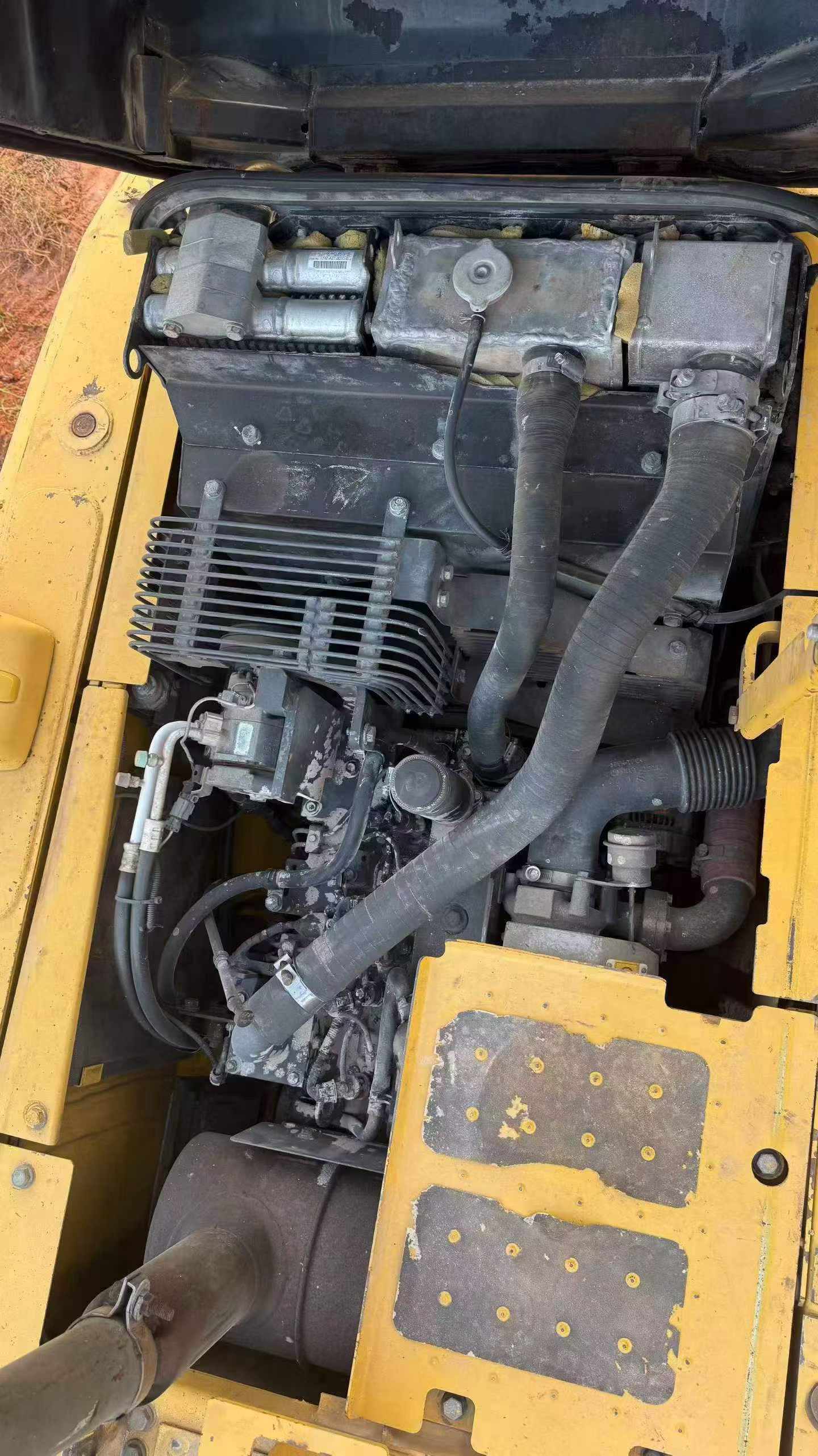 Купить Подержанный Экскаватор Komatsu PC120-8 / 6