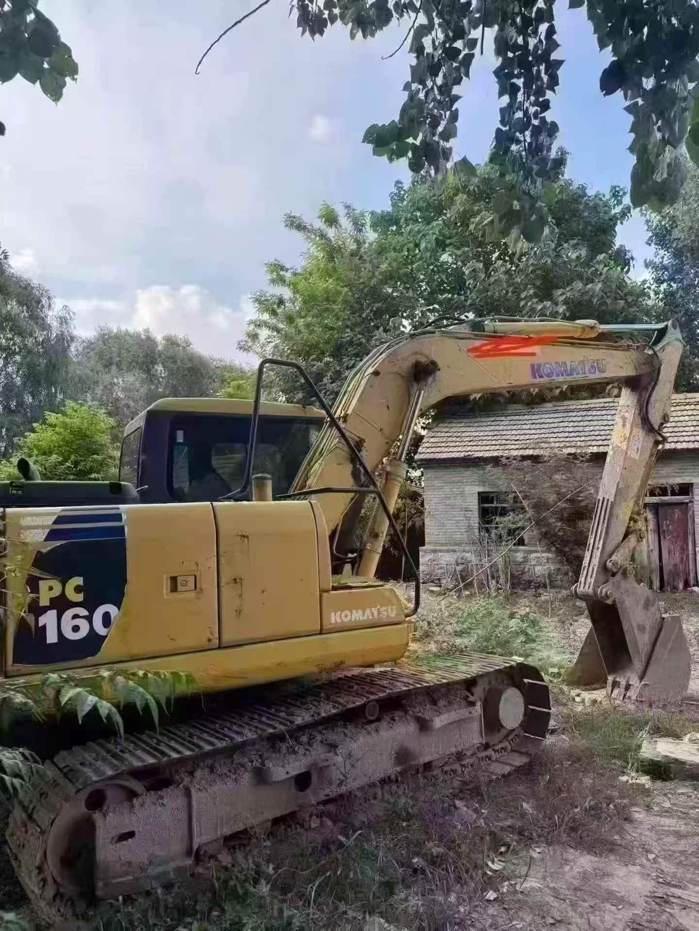 Buy Komatsu PC130 Used Excavator / 2 Buy Komatsu PC130 Used Excavator / 2