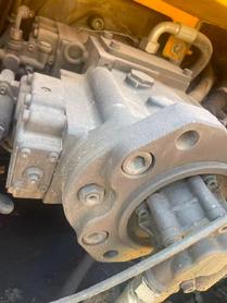 Buy Sany SY215C-8 Used Excavator / 4 Buy Sany SY215C-8 Used Excavator / 4
