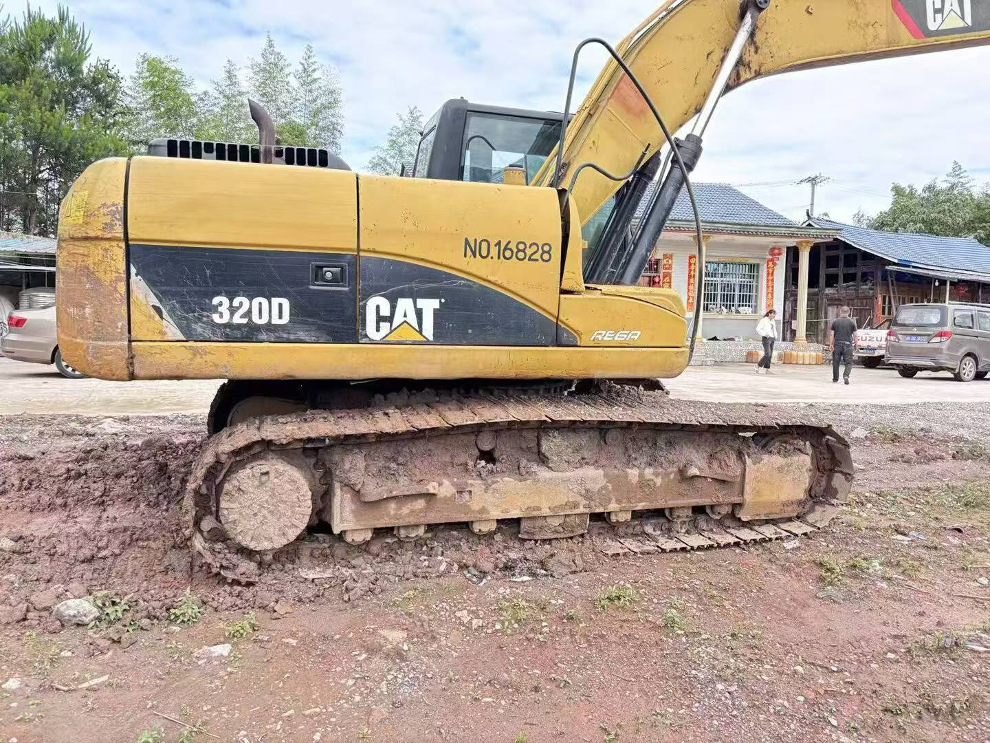 Buy Caterpillar 320A Used Excavator / 3 Buy Caterpillar 320A Used Excavator / 3
