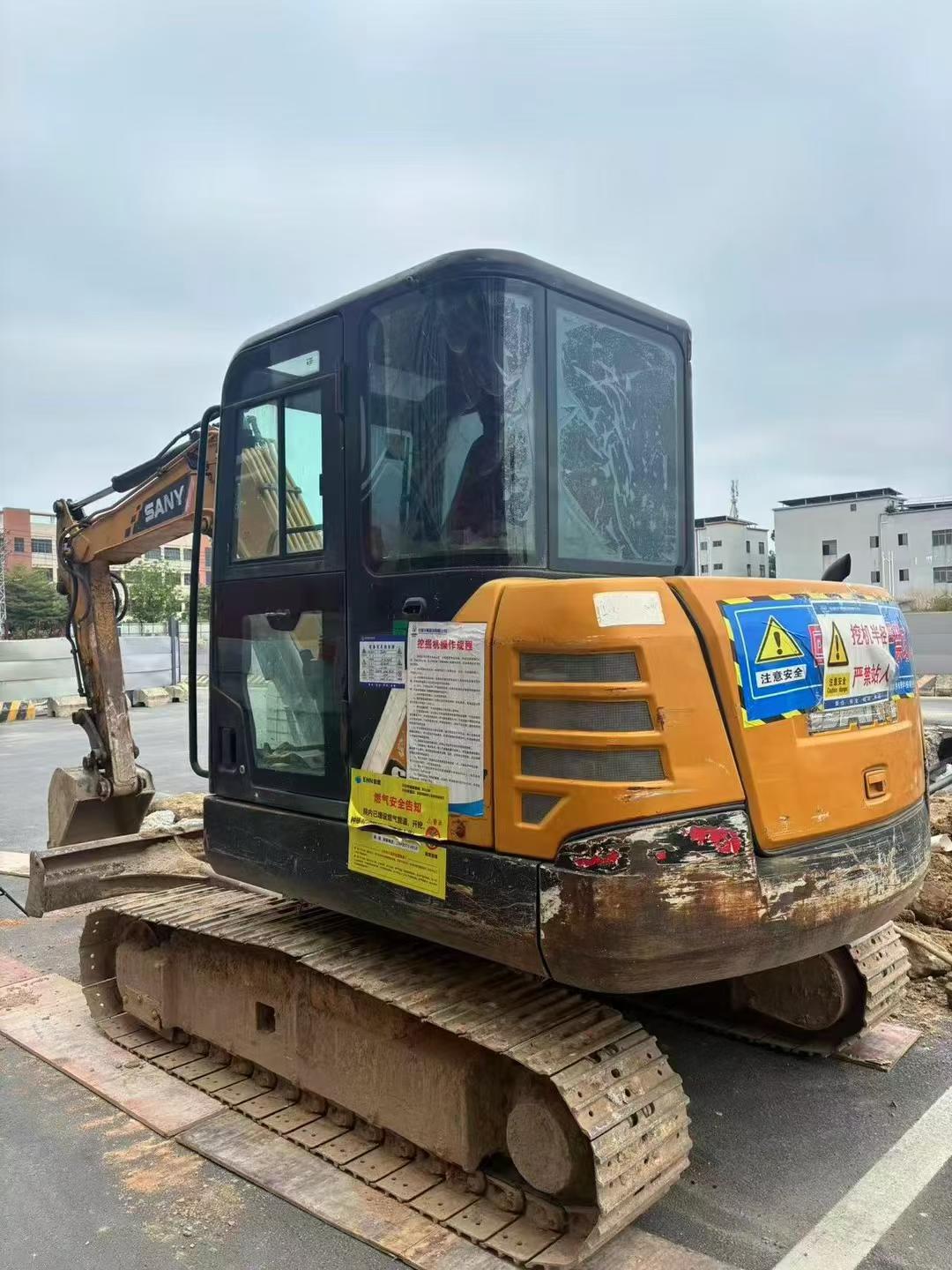 Buy Sany SY55 Used Excavator / 1