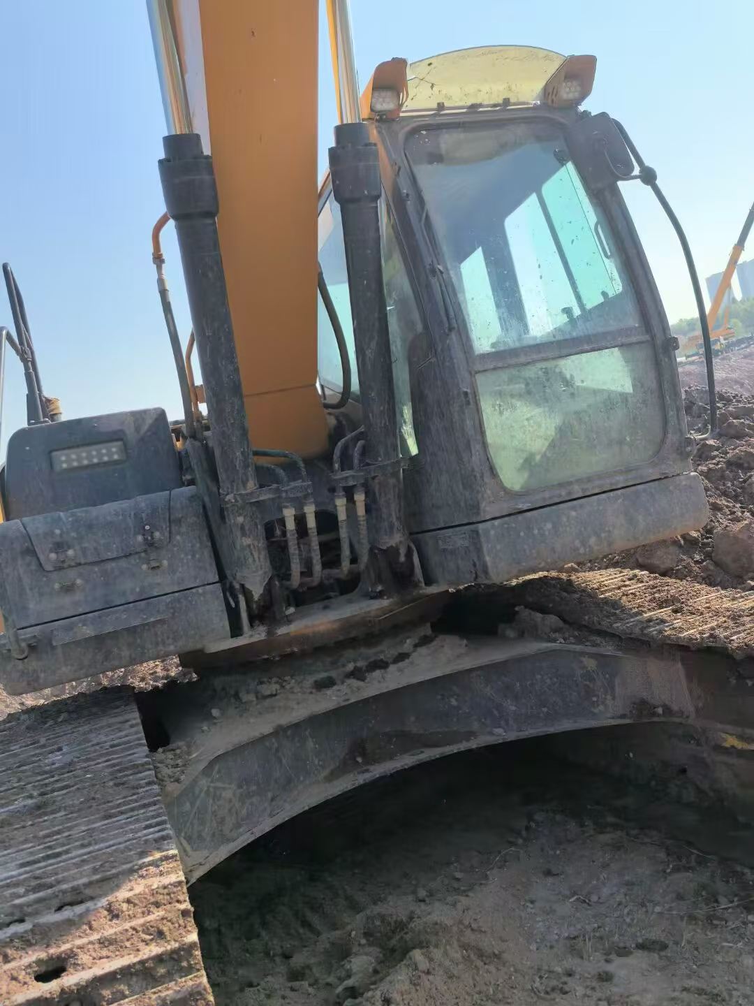 Купить Подержанный Экскаватор Sany SY215C / 9